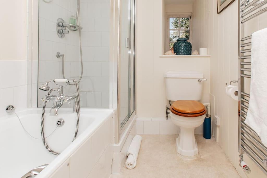 Vila Dolls House - Luxury Townhouse *Sleeps 10* Henley-on-Thames Exteriér fotografie