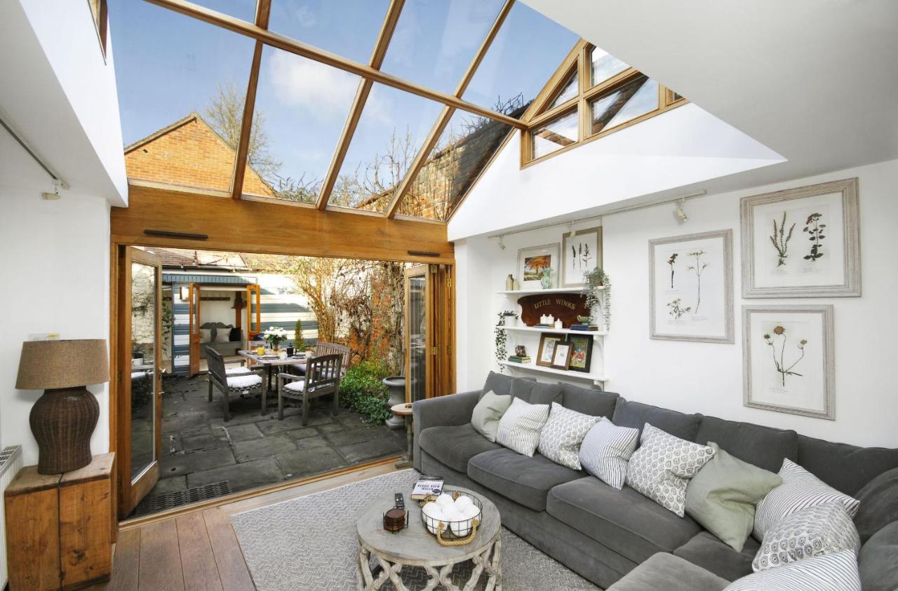 Vila Dolls House - Luxury Townhouse *Sleeps 10* Henley-on-Thames Exteriér fotografie