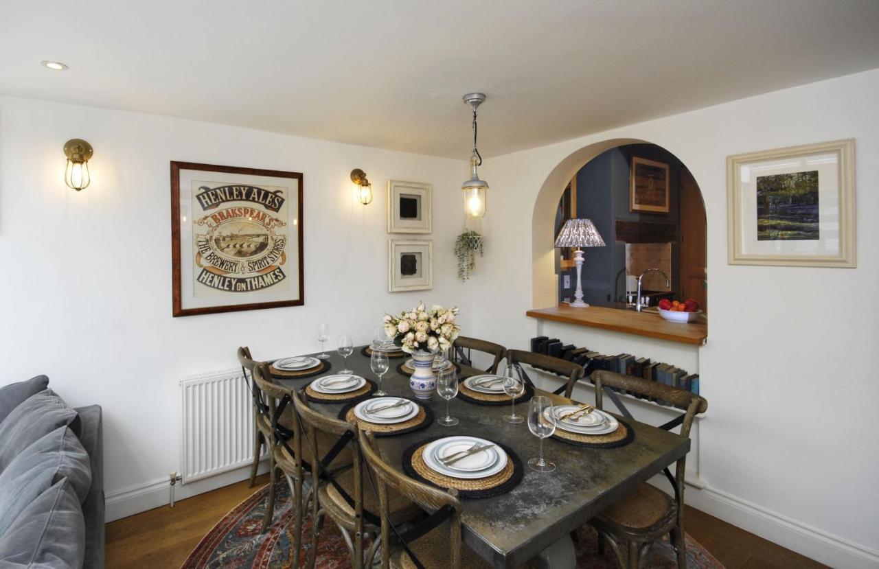 Vila Dolls House - Luxury Townhouse *Sleeps 10* Henley-on-Thames Exteriér fotografie