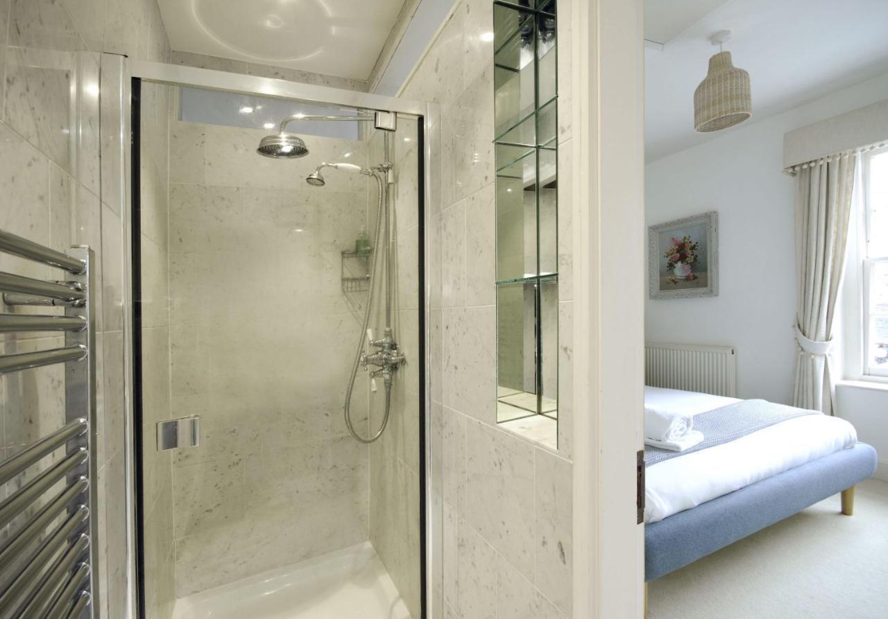 Vila Dolls House - Luxury Townhouse *Sleeps 10* Henley-on-Thames Exteriér fotografie