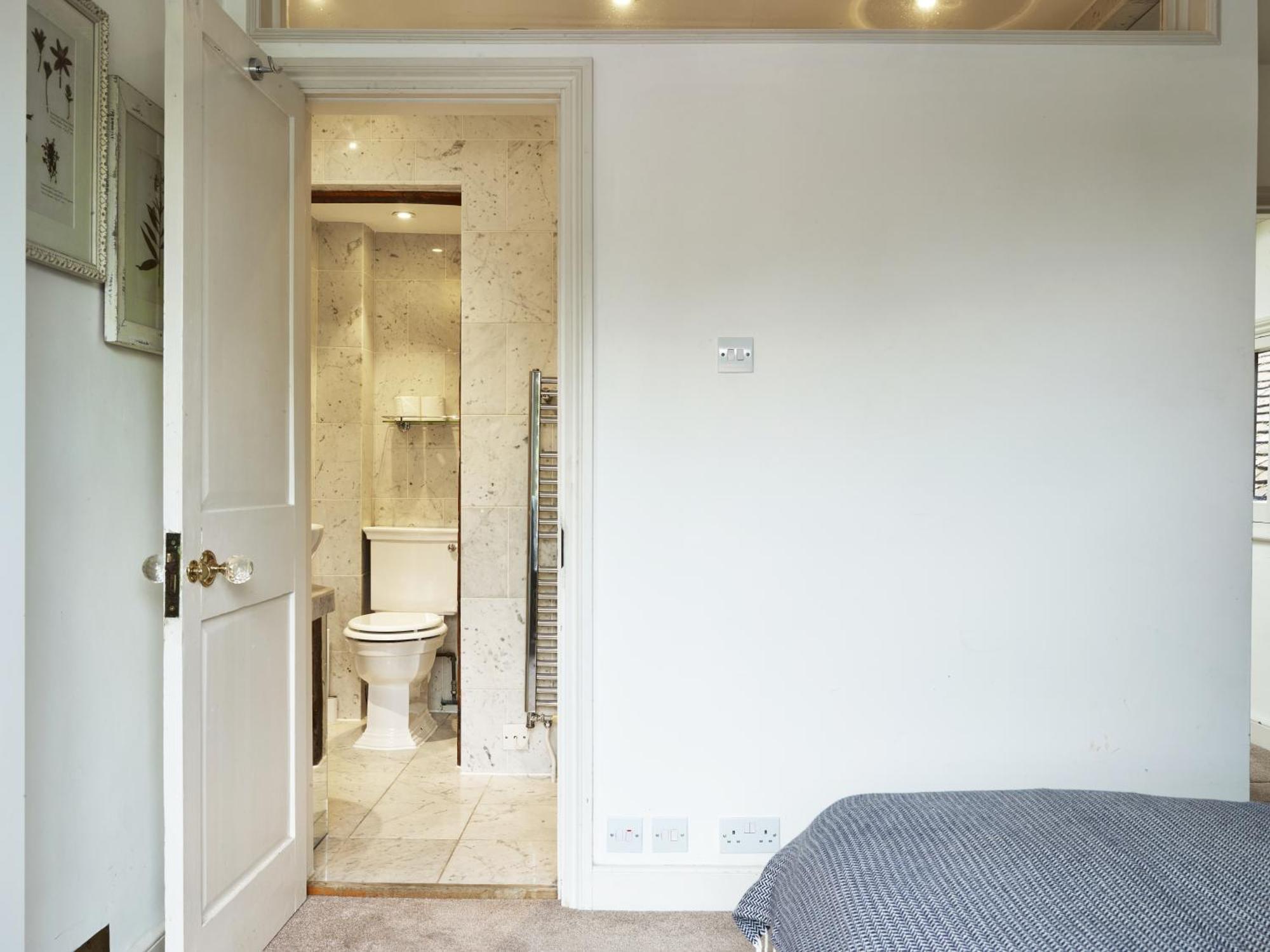 Vila Dolls House - Luxury Townhouse *Sleeps 10* Henley-on-Thames Exteriér fotografie