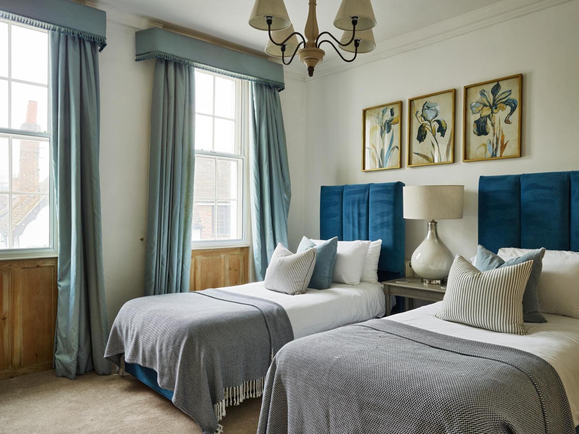 Vila Dolls House - Luxury Townhouse *Sleeps 10* Henley-on-Thames Exteriér fotografie