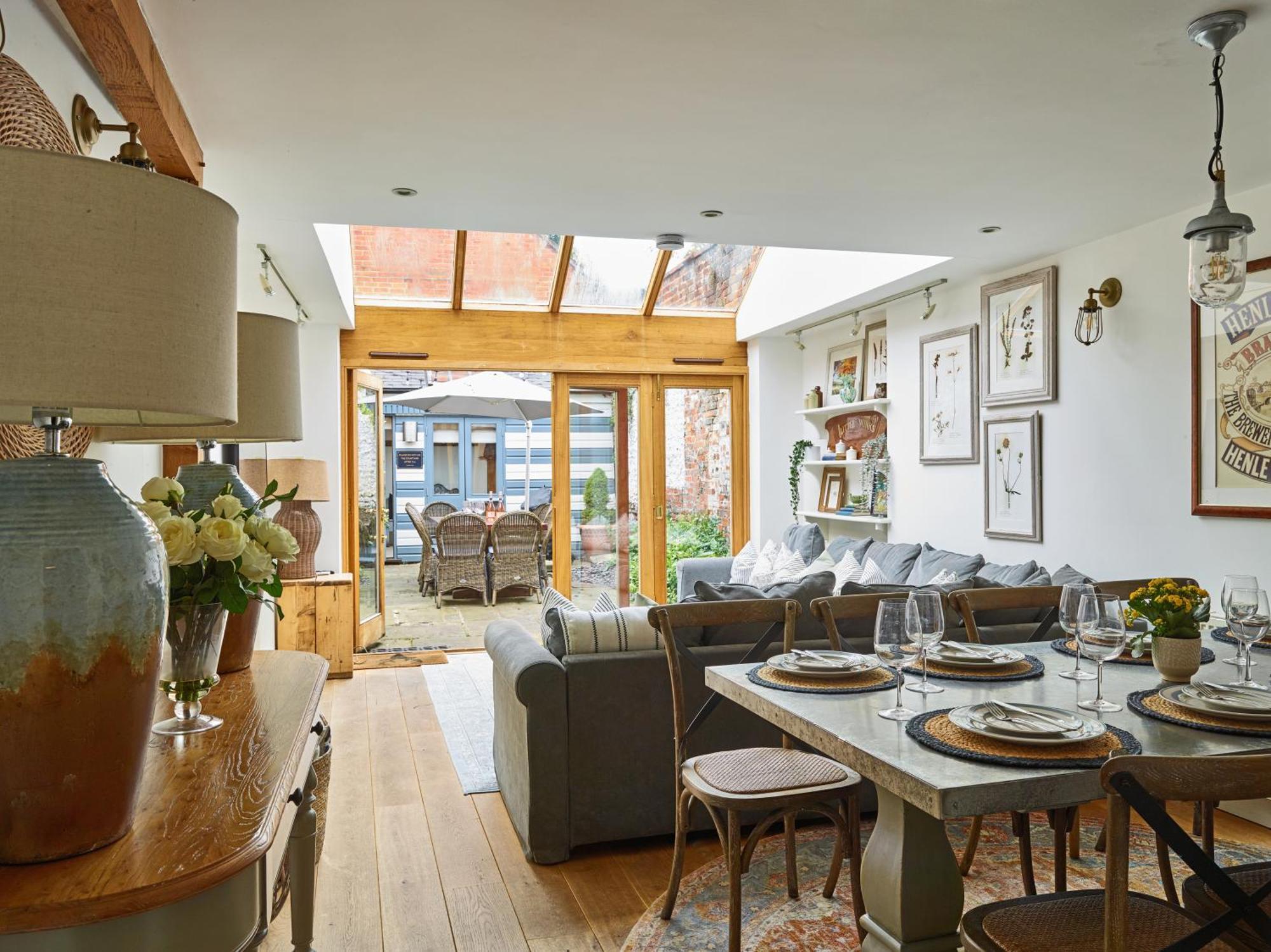 Vila Dolls House - Luxury Townhouse *Sleeps 10* Henley-on-Thames Exteriér fotografie